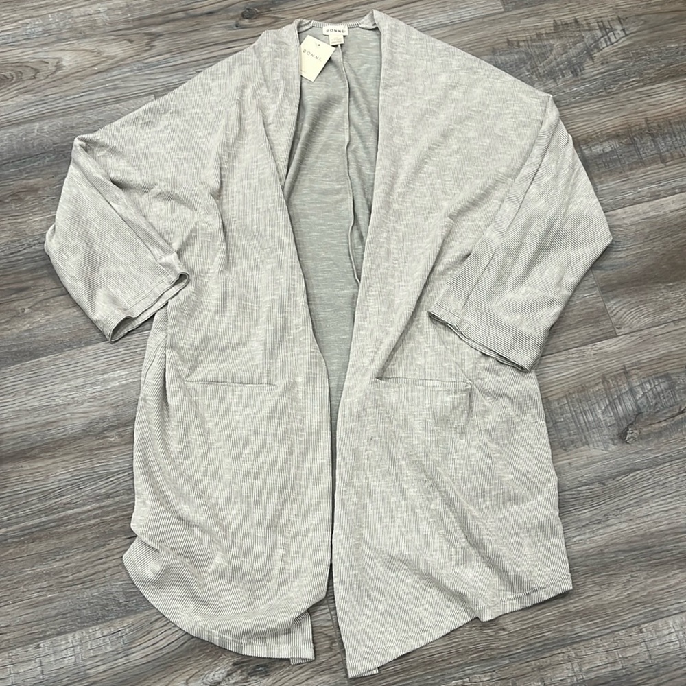 NWT Donni cardigan
